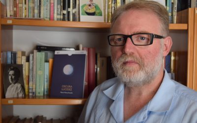 Mario Pérez Antolín gana la primera convocatoria del Premio Juan Gil-Albert con el libro «Idear lo insólito»